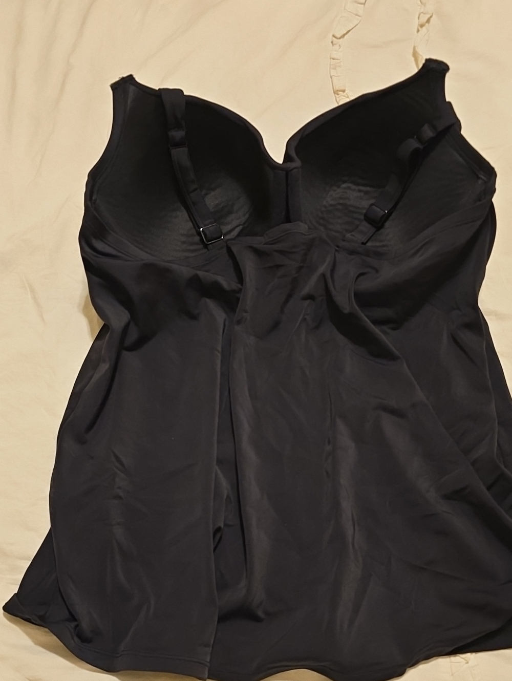 Black Lane Bryant Tankini Top Has Full Bra W Underwire For Excellent Support. - Picture 4 of 7